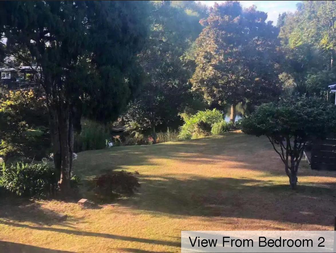 Water'S Edge City Retreat Rotorua Luaran gambar